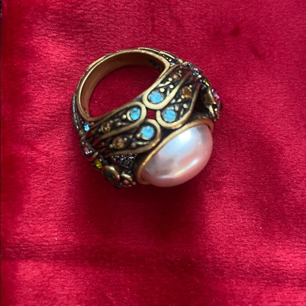 Heidi Daus Elegant Gold and Pearl Ring